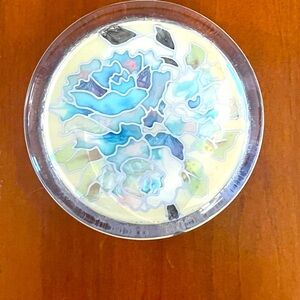 Joan Baker hand painted Glass Paperweight with‎ Floral Design